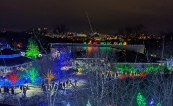Akron Zoo