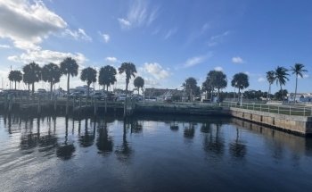 Manatee Center