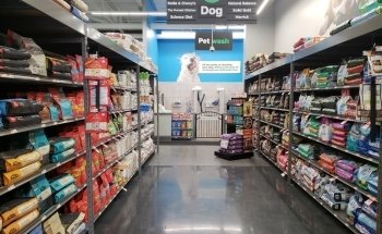 Pet Supplies Plus Normal