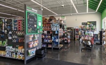 Pet Supplies Plus Normal