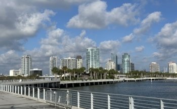 Tampa Bay Watch Discovery Center