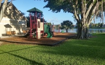 Lakes At Boca Raton Clubhouse