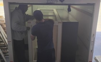 Big Fish Custom Acrylic Aquariums