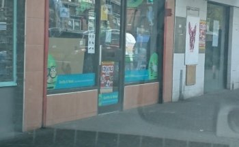 Roxy's Pet Shop