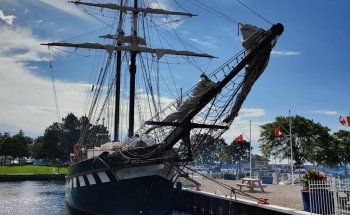 The Aquatarium at Tall Ships Landing