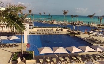 Delphinus Punta Cancún