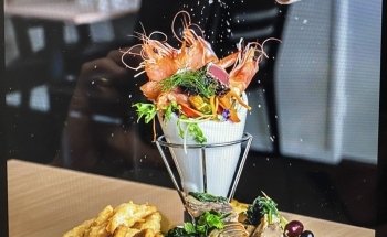 Merimbula Aquarium & Wharf Restaurant