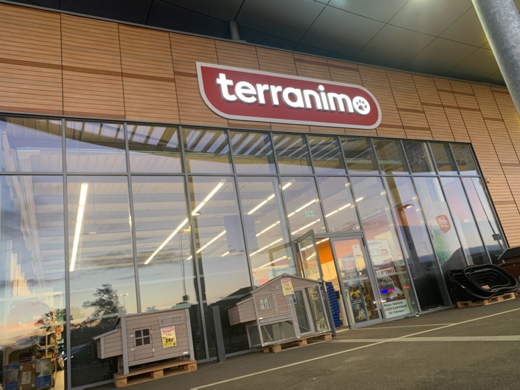 Terranimo Saint-Pierre-du-Mont - tienda de mascotas y salón de peluquería