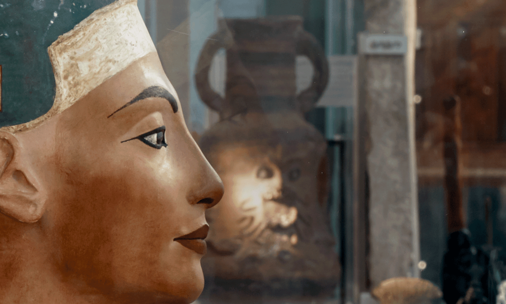 Museo de Bolton, Acuario y Archivo