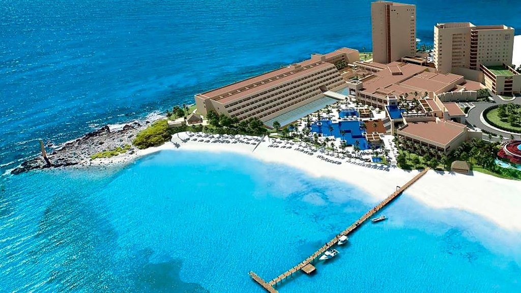 Delphinus Punta Cancún